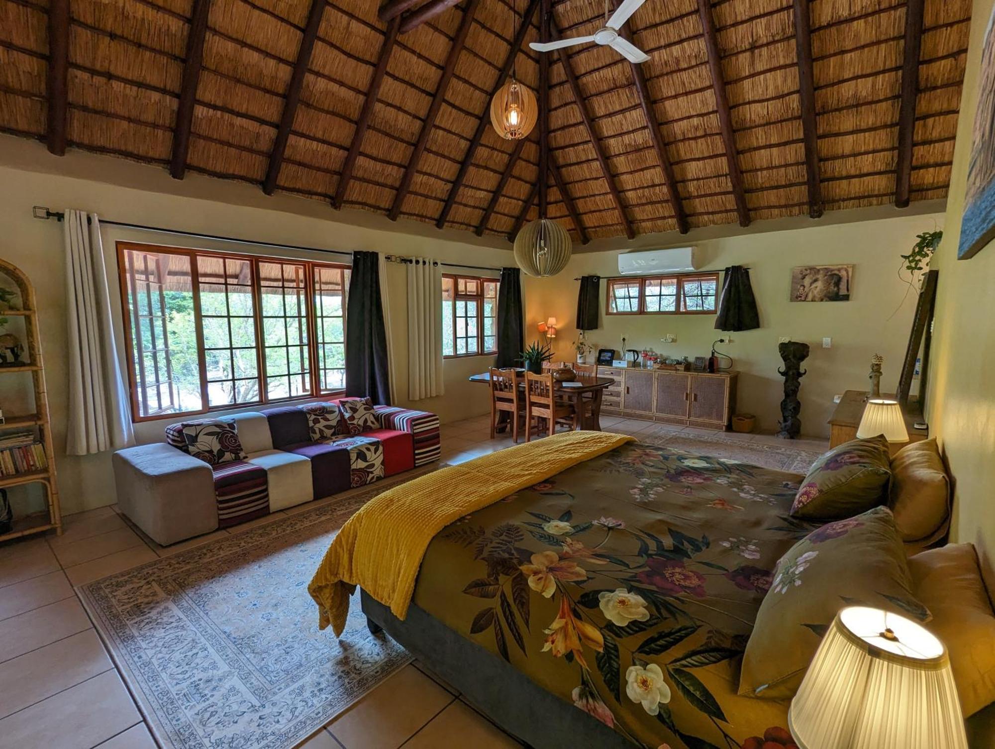 Hasekamp Family Bush Lodge Hoedspruit Zewnętrze zdjęcie